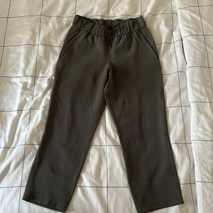 Lululemon Stretch High-Rise Cropped Pant 23” Olive Green Size 4